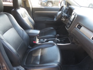Mitsubishi Outlander III SUV Facelifting 2017 2.0 150KM 2017 Mitsubishi Outlander 2.0, Salon Polska, zdjęcie 8