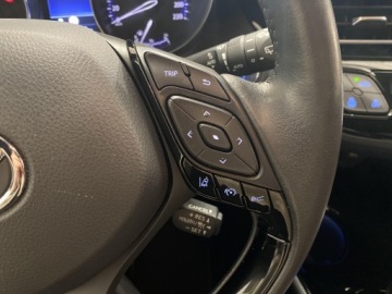 Toyota C-HR I Crossover Facelifting 2.0 Hybrid Dynamic Force 184KM 2022 Toyota C-HR 2.0 Hybrid Executive Toyota C-HR 2.0 E, zdjęcie 13