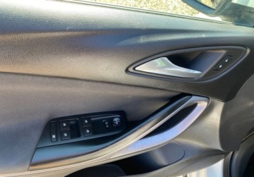 Opel Astra J GTC 1.6 CDTI Ecotec 110KM 2016 Opel Astra 1.6D 110KM przeb143tys zadbana 1.6 Diesel 110KM, zdjęcie 18