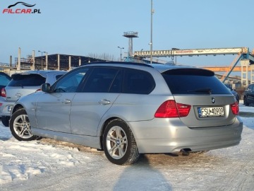 BMW Seria 3 E90-91-92-93 Touring E91 2.0 318d 143KM 2010 BMW Seria 3 GWARANCJA AUTOMAT Polift Duza nawigacja Zamiana Raty 2.0 143KM, zdjęcie 3
