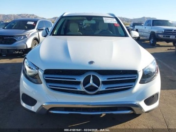 Mercedes GLC C253 2019 Mercedes-Benz GLC 2019r., GLC 300, od ubezpieczalni 2.0 Benzyna 241KM, zdjęcie 1