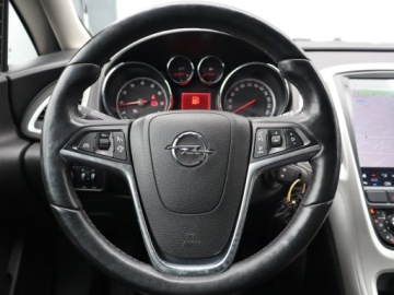 Opel Astra J Sports Tourer Facelifting 1.4 Turbo ECOTEC 140KM 2013 Opel Astra 1.4 T, Klima, Klimatronic, Tempomat, zdjęcie 15