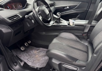 Peugeot 3008 II Crossover 1.2 PureTech 130KM 2020 Peugeot 3008 BezwypadekGTFUUL LEDradarserwis asoorg lakier 1.2 131KM, zdjęcie 17