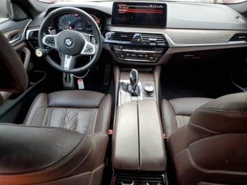 BMW Seria 5 G90-91 2023 BMW Seria 5 540XI 2023 3.0l 3.0 Benzyna 335KM, zdjęcie 8