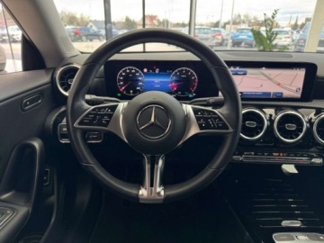 Mercedes CLA C118/X118 Coupe Facelifting 1.3 200 163KM 2024 Mercedes-Benz CLA 7G-DCT LED Kamera CarPlayAndroid Auto Podgrzewane fo, zdjęcie 13