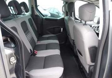 Citroen Berlingo II Combi Facelifting 2015 1.6 BlueHDi 120KM 2016 Citroen Berlingo 1.6HDI 120KM Serwis Klima Ledy Super Stan Oplacony 1.6, zdjęcie 18