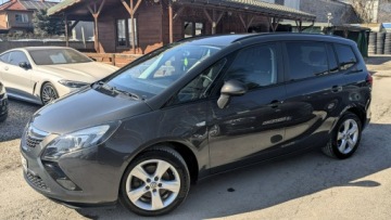 Opel Zafira C Tourer 1.4 Turbo ECOTEC 140KM 2014 Opel Zafira 1.4T 140PS OPŁACONY Bezwypadkowy, zdjęcie 2