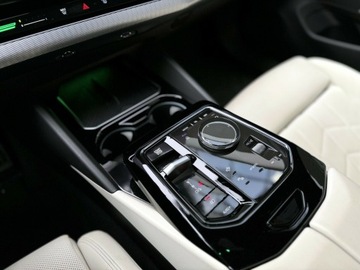 BMW Seria 5 G90-91 Touring 2.0 520d 197KM 2024 BMW 520 BMW 520 BMW 520d xDrive, Salon PL, Bezwypa, zdjęcie 34