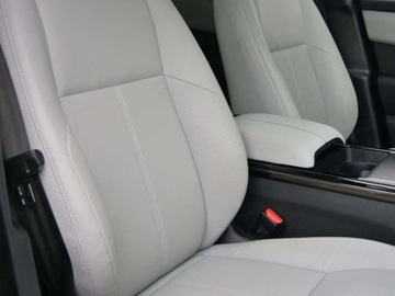 Land Rover Range Rover Velar SUV Plug -In Facelifting 2.0 P400e 404KM 2025 Range Rover Velar P400e Dynamic SE 2.0 (404KM) 2025, zdjęcie 4