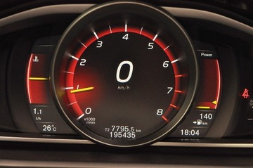 Volvo V40 II Hatchback Facelifting 2.0 T3 152KM 2016 Volvo V40 Cross Country T3 Turbo BENZYNA ---OCEAN RACE--- Full LED, zdjęcie 24