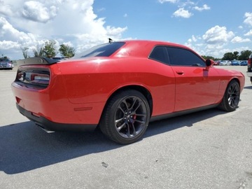 Dodge Challenger III 2020 Dodge Challenger rt scat pack, 2020r., 6.4L 6.4 Benzyna 485KM, zdjęcie 2