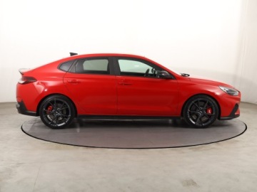 Hyundai i30 III Hatchback N Facelifting 2.0 T-GDI 280KM 2022 Hyundai i30 Fastback N Performance, Salon Polska, zdjęcie 5
