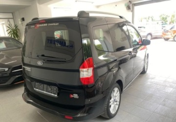 Ford Tourneo Courier I Mikrovan 1.5 TDCi 95KM 2017 Ford E-Tourneo Courier Ford Tourneo Courier 1.5 TDCi SampS Titanium 1.5, zdjęcie 4