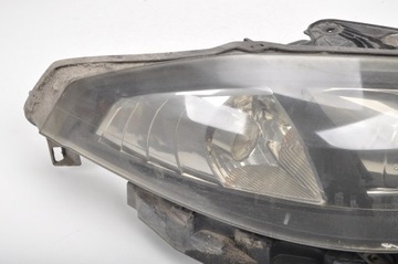 LAGUNA II FACELIFT SVĚTLO PRAVÁ PŘEDNÍ XENON EVROPA