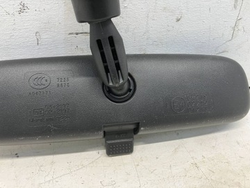 RAV4 V ZRCÁTKO VNITŘNÍ ZPÁTEČNÁ OBYČEJNÉ