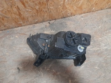 HALOGEN PRAVÝ H350 92202-590