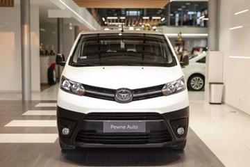 Toyota 2022 Toyota Proace Verso Kombi 2.0 D-4D Long 2,8t 2.0 Diesel 145KM, zdjęcie 1