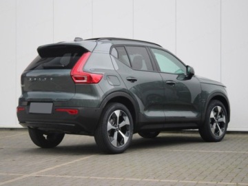 Volvo XC40 2026 VOLVO XC40 B3 Ultra Dark Suv 2.0 (177KM) 2026, zdjęcie 2