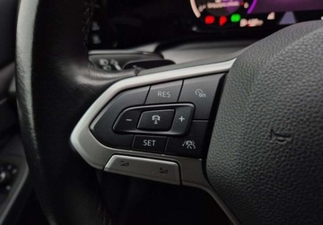 Volkswagen Golf VIII Variant 2.0 TDI 150KM 2022 Volkswagen Golf Style 2.0TDI 150KM DSG Masaz Alkantara Navi ACC Ambient Al, zdjęcie 20