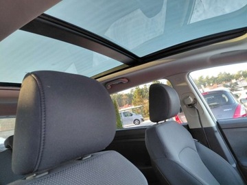 Kia Carens IV Minivan 1.7 VGT CRDI 136KM 2013 Kia Carens Automat Kamera Panorama LED Tempomat Niski przebieg 1.7 Diesel, zdjęcie 17