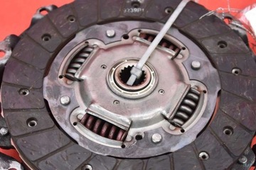 НАЖИМНЫЙ ДИСК СЦЕПЛЕНИЯ 195504 CITROEN C3 C 3 1 I 1.4 HDI 70 л.с. 02-10