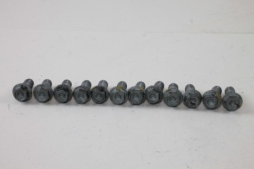 MOTO GUZZI STELVIO 24- ŚRUBY TARCZ HAMULCOWYCH PRZÓD ŚRUBA