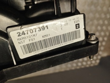 BMW F10 F15 F25 F30 KRYT VENTILU 7812894