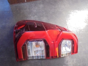 TOYOTA HILUX LAMPA LEWA TYŁ 20-ORYG