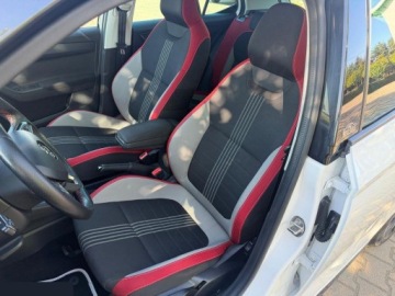 Skoda Fabia III 2019 Skoda Fabia 1.4 TDI Clever 90KM 2019r, zdjęcie 6