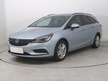 Opel Astra K Sports Tourer 1.0 Turbo 105KM 2017 Opel Astra 1.0 Turbo, Klima, Tempomat, Parktronic, zdjęcie 1