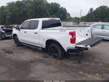 Chevrolet Silverado II 2024 Chevrolet Silverado 1500 Short Bed Custom Trail Boss 2024 5.3l 5.3 Benzyna, zdjęcie 3