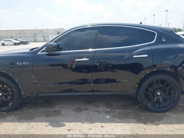 Maserati Levante 2017 Maserati Levante 2017 Maserati Levante 3.0L 3.0 Benzyna 345KM, zdjęcie 3