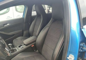 Mercedes Klasa A W176 Hatchback 5d Facelifting 180 122KM 2015 Mercedes-Benz Klasa A AMG sport line Super wyposazenie Super stan 1.6, zdjęcie 22