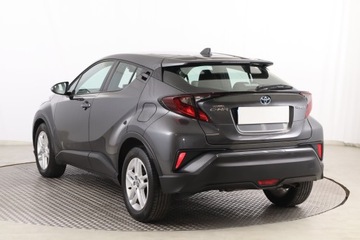 Toyota C-HR I Crossover Facelifting 1.8 Hybrid 122KM 2022 Toyota C-HR 1.8 Hybrid, Serwis ASO, Automat, zdjęcie 3