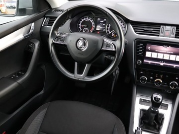 Skoda Octavia III Liftback Facelifting 1.6 TDI 115KM 2019 Skoda Octavia 1.6 TDI, Salon Polska, Klima, zdjęcie 6