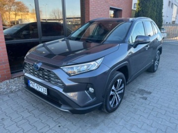 Toyota RAV4 V SUV 2.5 Hybrid Dynamic Force 218KM 2021 Toyota RAV4 2.5 hybryda 218 KM automat zarej w PL zadbany mozliwa zami