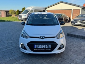Hyundai i10 II Hatchback 1.0 MPI 66KM 2015 Hyundai i10 1.0 Benz Niski przebieg Dobrze wyposazony Benzyna 66KM, zdjęcie 1