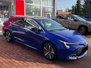 Toyota Corolla XII TS Kombi Facelifting 1.8 Hybrid 140KM 2026 Od ręki - Style 1.8 Hybrid 140KM z| Podgrzewane fotele!, zdjęcie 3