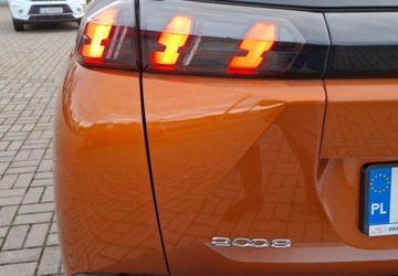 Peugeot 2008 II SUV 1.2 PureTech 130KM 2022 Peugeot 2008 1.2 PureTech Allure SS EAT8 1.2 Benzyna 130KM, zdjęcie 16