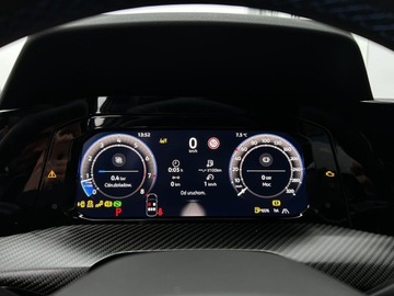 Volkswagen Golf VIII R Facelifting 2.0 TSI 333KM 2025 Volkswagen Golf R 2.0 TSI 4MOTION 333 KM DSG, zdjęcie 13