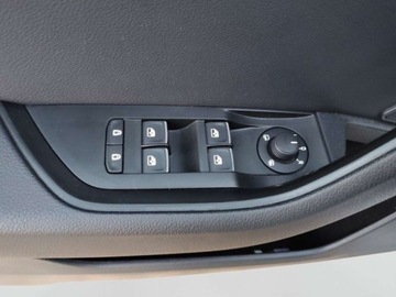 Skoda Superb III Liftback Facelifting 1.5 TSI 150KM 2019 Skoda Superb 1.5 Benzyna 150KM, zdjęcie 9