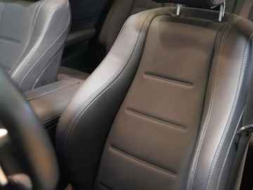 Mercedes GLE V167 SUV Facelifting 2.0 300d 269KM 2025 MERCEDES-BENZ GLE 300 d 4-Matic AMG Line 2.0 (269KM) 2025, zdjęcie 4