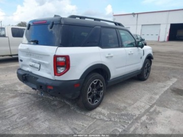 Ford Bronco VI 2025 Ford Bronco Sport Outer Banks, 2025r., 4x4, 1.5L 1.5 Benzyna 181KM, zdjęcie 3