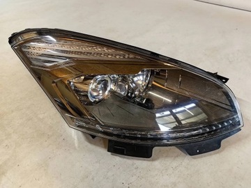 CITROEN C4 PICASSO I LIFT- LAMPA XENON PRAWA CAŁA