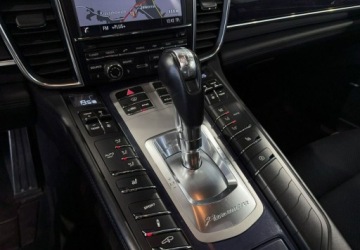 Porsche Panamera I Limuzyna Facelifting 3.0 250KM 2013 Porsche Panamera 3.0d V6 250KM automat 2013 r., Szyberdach, NAVI 3.0 Diesel, zdjęcie 26