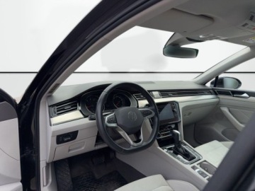 Volkswagen Passat B8 Limousine Facelifting 2.0 TSI 190KM 2020 Volkswagen Passat Elegance DSG, Ambiente, Asystenci, Kamera, Keyless FV23, zdjęcie 8