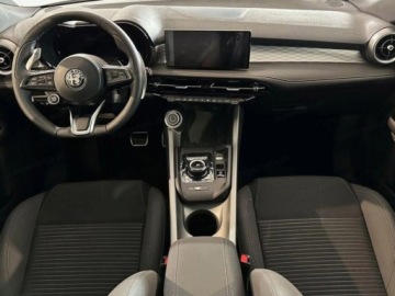 Alfa Romeo Tonale SUV 1.6 JTD 130KM 2026 ALFA ROMEO Tonale 1.6 Suv (130 KM) 2026, zdjęcie 4
