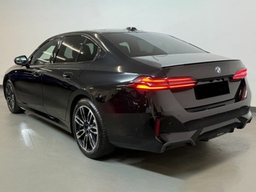 BMW Seria 5 G90-91 Touring 2.0 520d 197KM 2025 BMW Seria 5 520d xDrive Sport Sedan 2.0 (197KM) 2025, zdjęcie 2