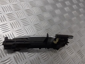 KLIKA PRAVÁ PŘEDNÍ VNĚJŠÍ SUBARU FORESTER SH