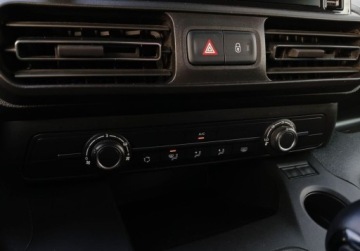 Toyota 2021 Toyota Proace City Verso Proace City Verso Business FV23 Salon PL Serw, zdjęcie 21